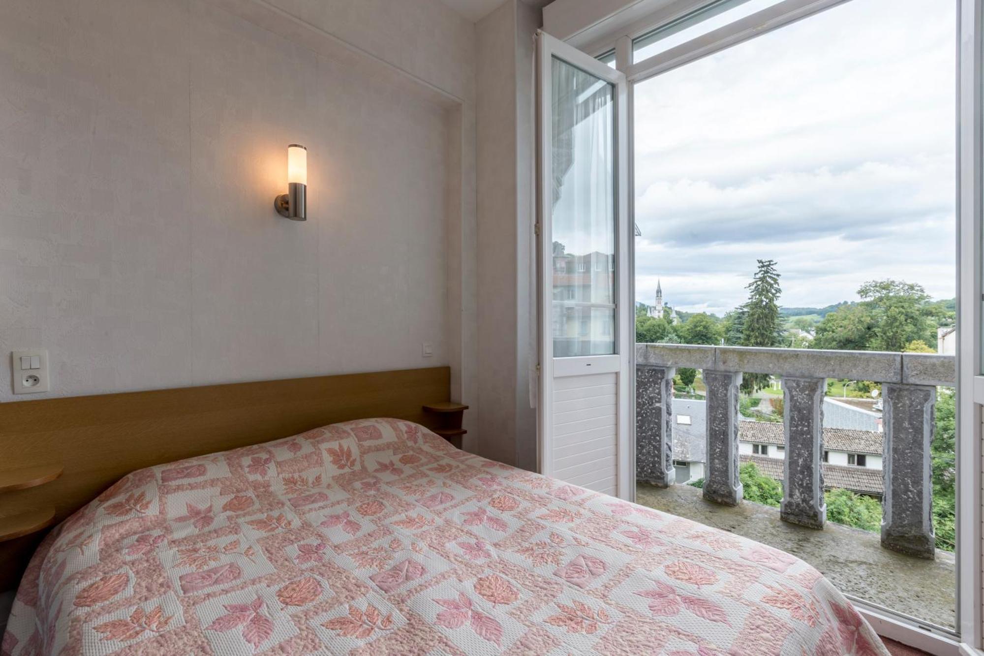 Hôtel Montfort Lourdes Eksteriør bilde