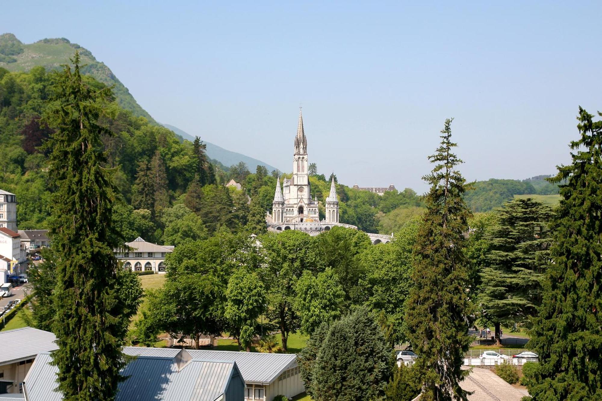 Hôtel Montfort Lourdes Eksteriør bilde
